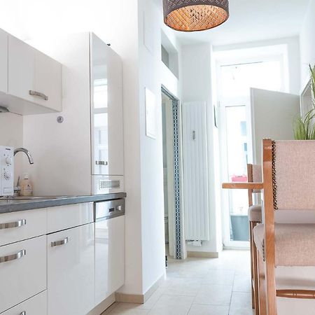 2 Rooms & Balcony - Top Location! Βιέννη Εξωτερικό φωτογραφία